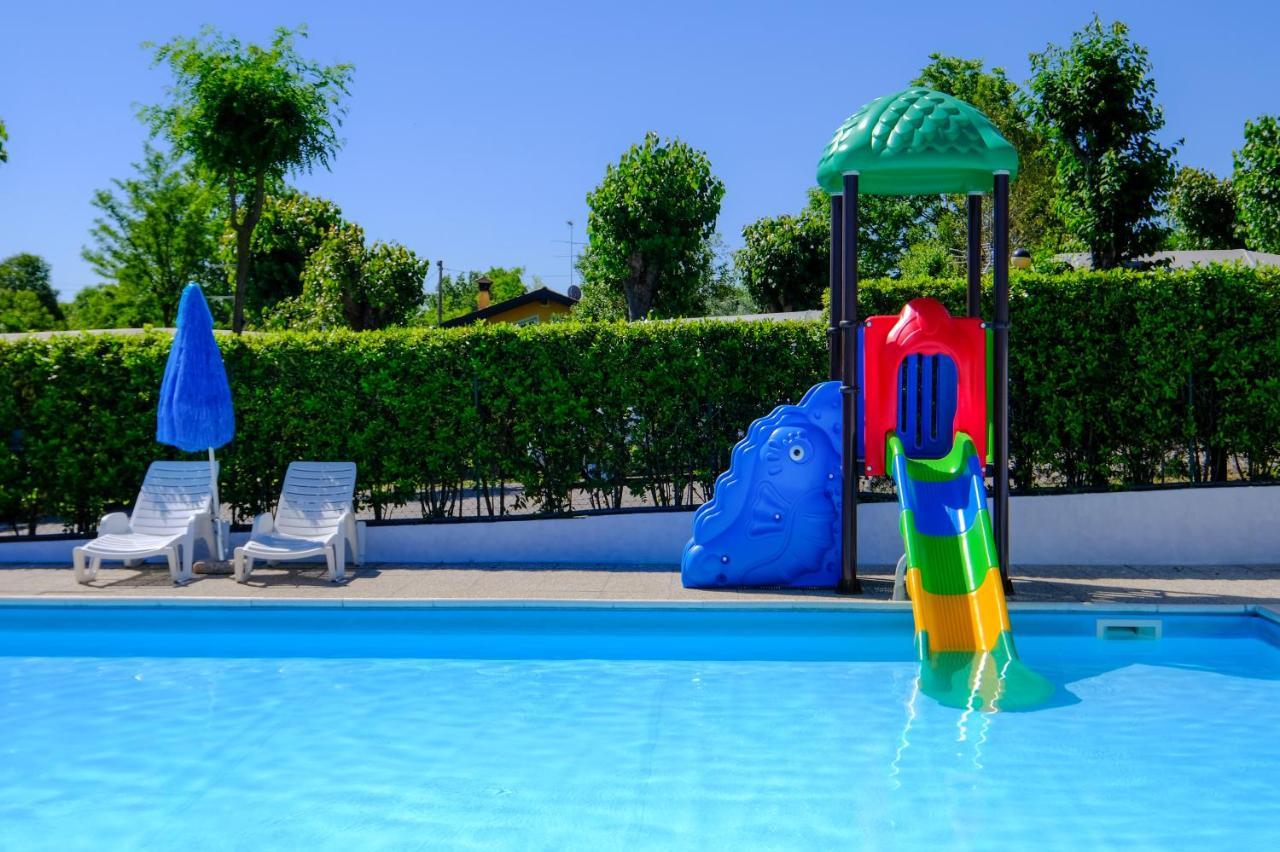 Campeggio Trevisago Iris Park Moniga del Garda Kültér fotó